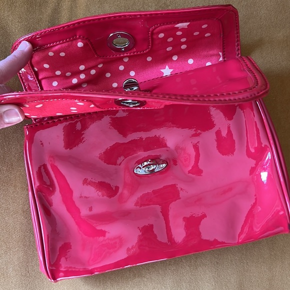 Bright Patent Leather Clutch - Picture 5 of 6